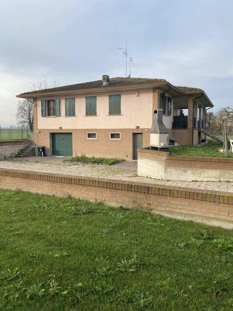 immobile appartamento all'asta in Via Dei Martiri 111/A - 42049 Sant'Ilario d'Enza (RE) - 1