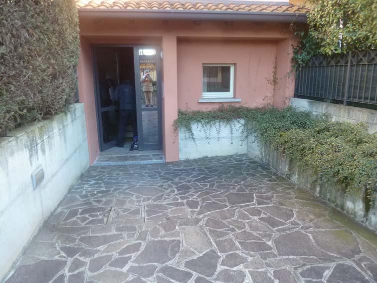 immobile appartamento all'asta in Via Brembate n 14 - 24040 Canonica d'Adda (BG) - 2