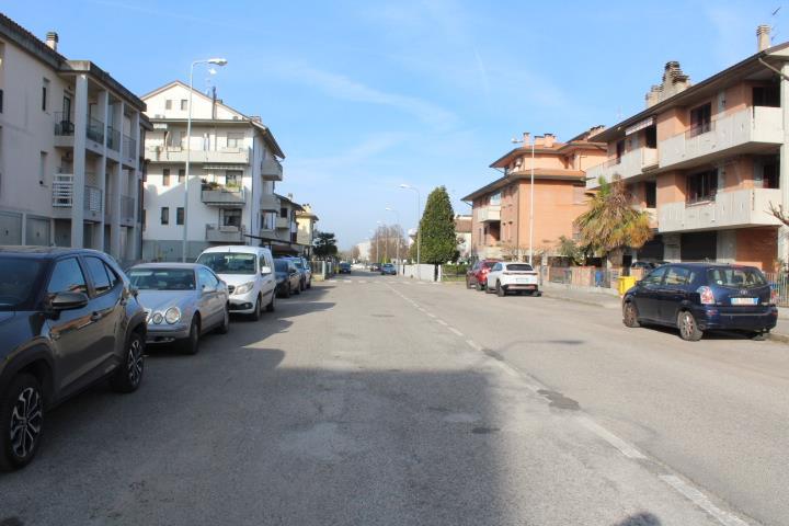 immobile appartamento all'asta in Via Mario Colletto n 26 - 47121 Forlì (FC) - 1