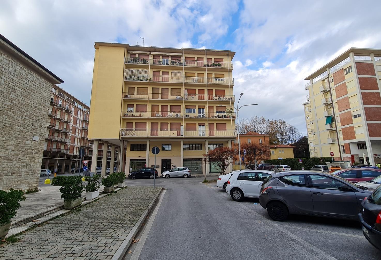 immobile appartamento all'asta in PIAZZA SACRO CUORE, 13 - 55041 Camaiore (LU) - 5