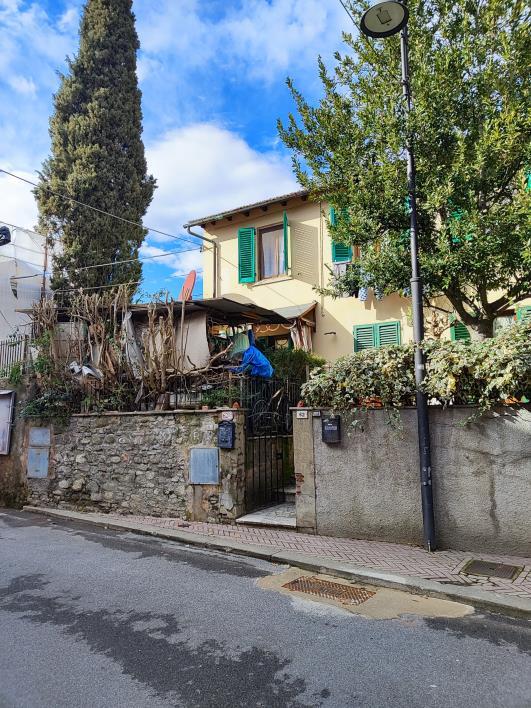 immobile appartamento all'asta in Via Vittorio Emanuele 62 - 52020 Castelfranco Piandiscò (AR) - 1