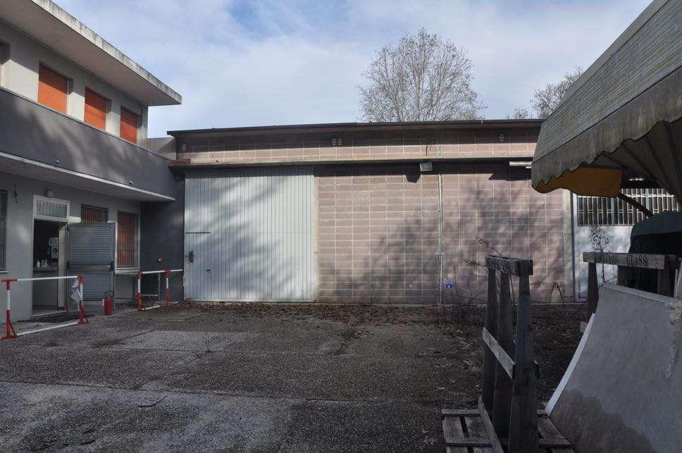 immobile attivita commerciale all'asta in via Monferrato 1/C - 35142 Padova (PD) - 4