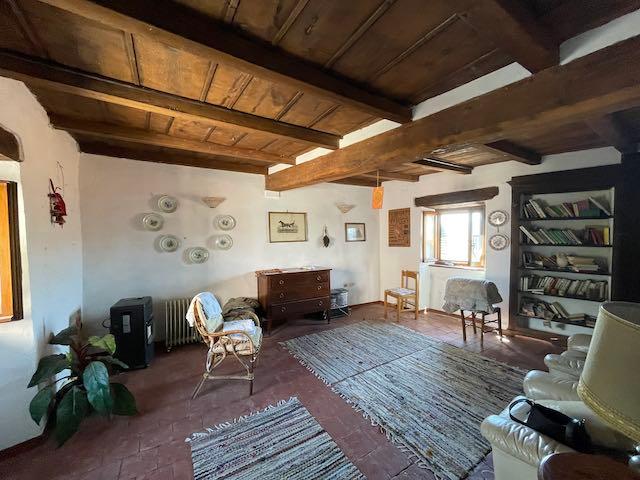 immobile appartamento all'asta in Via degli Archi 1 Orzaglia - 55038 San Romano in Garfagnana (LU) - 2