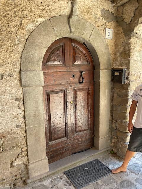 immobile appartamento all'asta in Via degli Archi 1 Orzaglia - 55038 San Romano in Garfagnana (LU) - 1