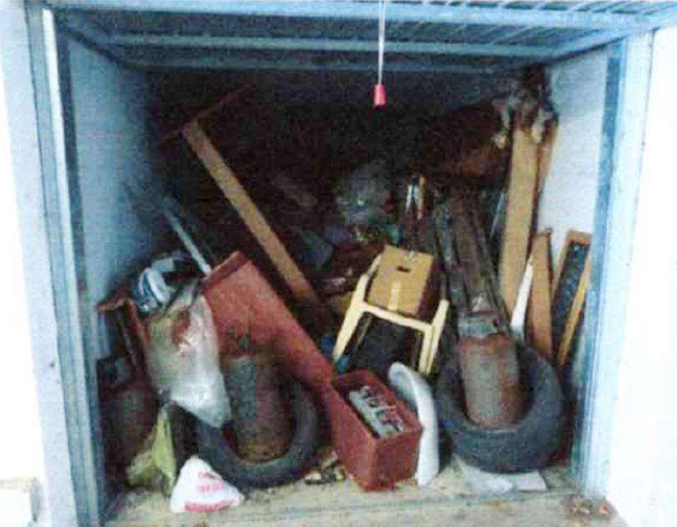 immobile garage all'asta in Via Dumenza 29 - 21016 Luino (VA) - 1