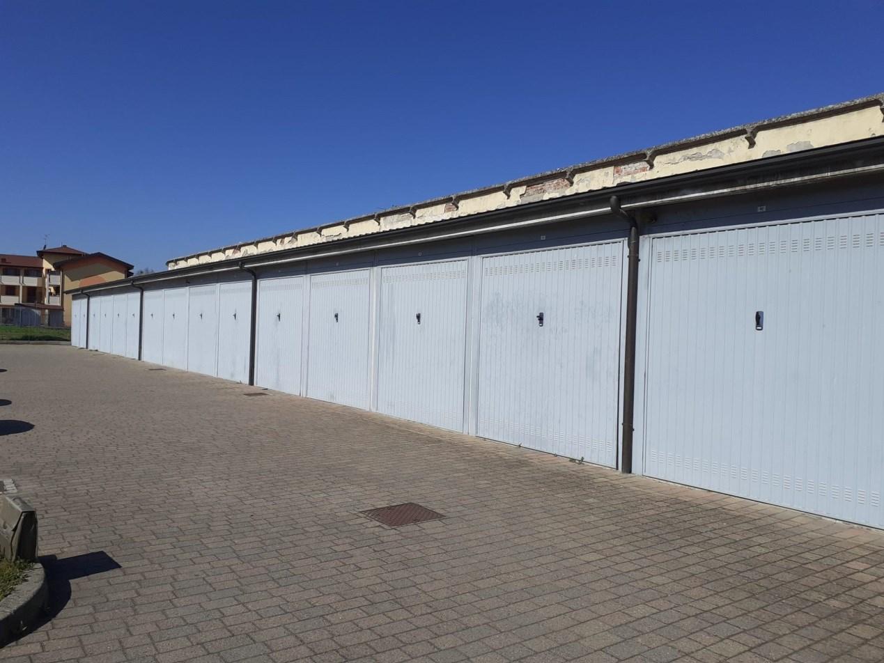 immobile garage all'asta in Frazione Giovenzano - Via Partigiani  21 - 27010 Vellezzo Bellini (PV) - 2