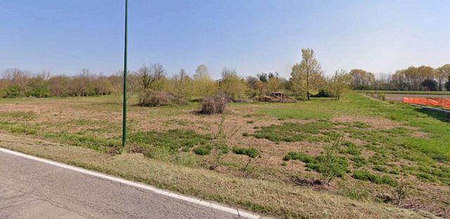 immobile terreno all'asta in Rovigo, Via Martiri di Belfiore - 45100 Rovigo (RO) - 3