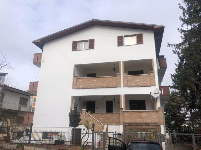 immobile appartamento all'asta in Via della Chiesa snc - Frazione Villa Lempa - 64010 Civitella del Tronto (TE) - 2