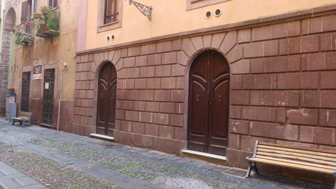 immobile appartamento all'asta in Cso Vittorio Emanuele II 37 - 08013 Bosa (OR) - 2
