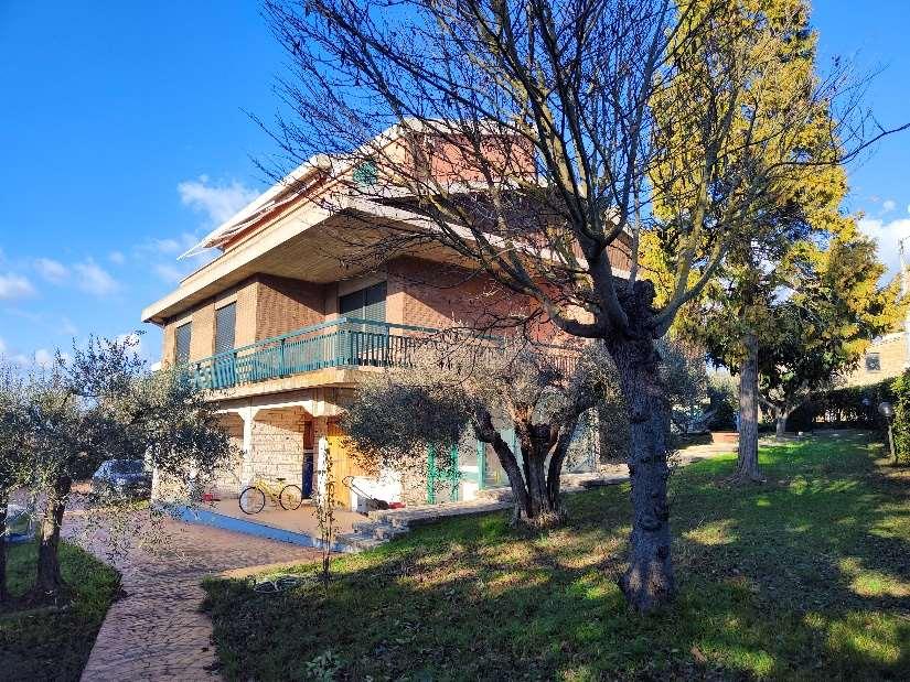 immobile villa all'asta in Via Orvieto n22, località San Martino in Colle - 06132 Perugia (PG) - 4