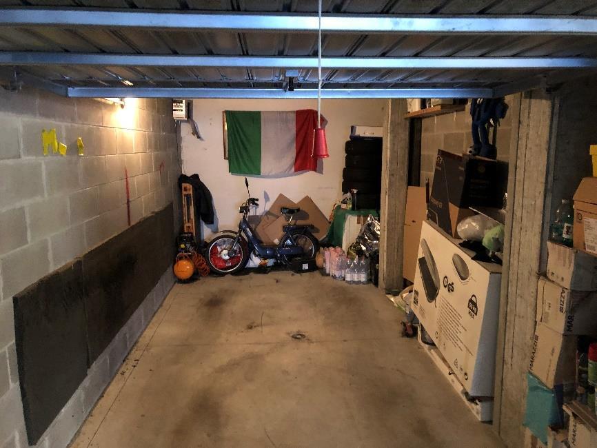 immobile garage all'asta in Piazza Risorgimento 29/A - 26838 Tavazzano con Villavesco (LO) - 1