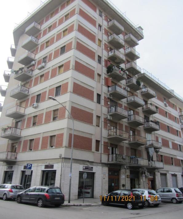 immobile appartamento all'asta in Via Enrico Pestalozzi 30 - 71122 Foggia (FG) - 2