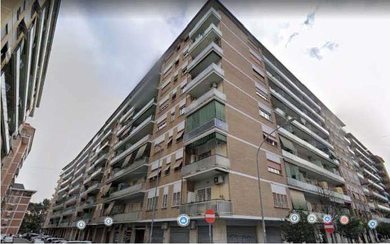 immobile APPARTAMENTO ALL'ASTA IN VIA ALTAVILLA IRPINA, ROMA (RM) - 1