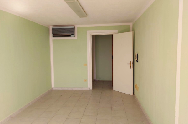 immobile ufficio all'asta in via torino, n 38 - 7026 Olbia (SS) - 1