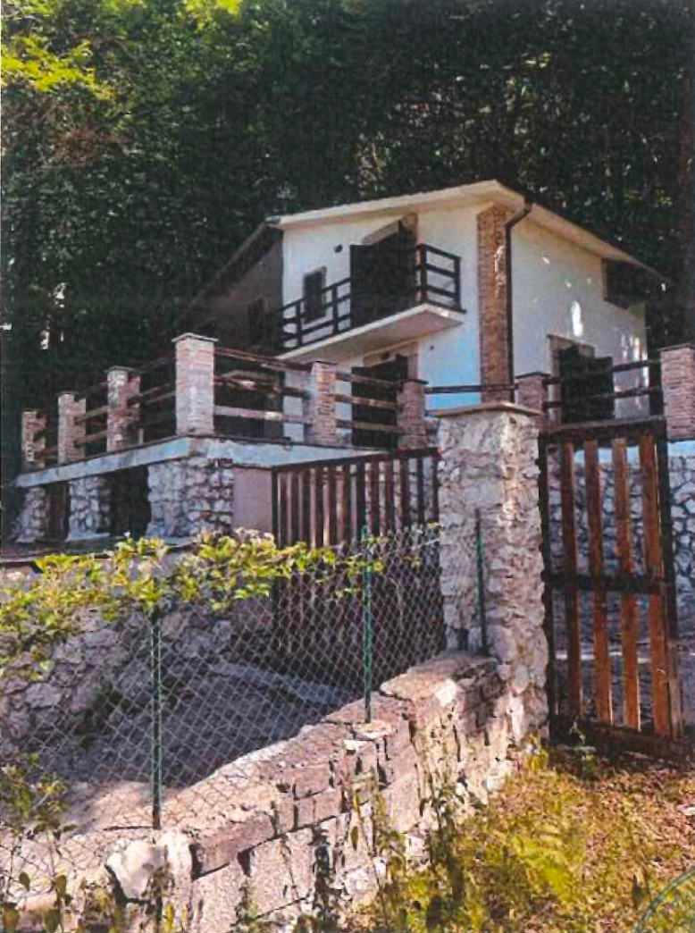 immobile villa all'asta in Via del Maneggio Loc Prato Cupo - 03010 Serrone (FR) - 1