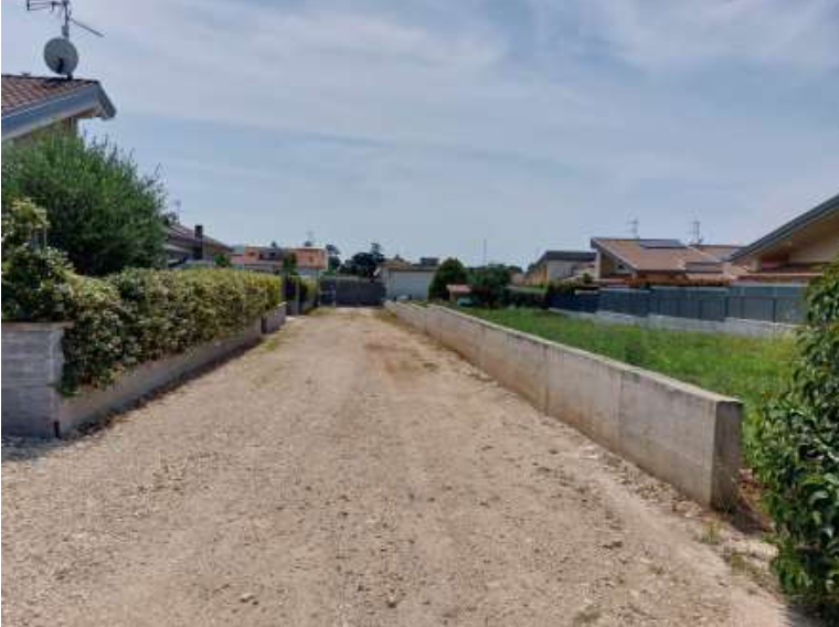 immobile terreno all'asta in via di Vermicino snc - 00133 Frascati (RM) - 1