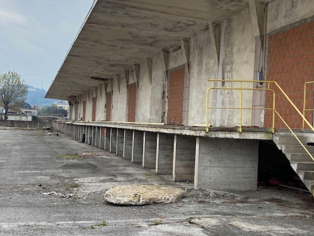 immobile capannone all'asta in Viale Fornaci  13-17-23 - 36100 Vicenza (VI) - 4