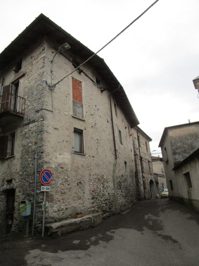 immobile appartamento all'asta in via Pasubio 34 - 21010 Castelveccana (VA) - 4