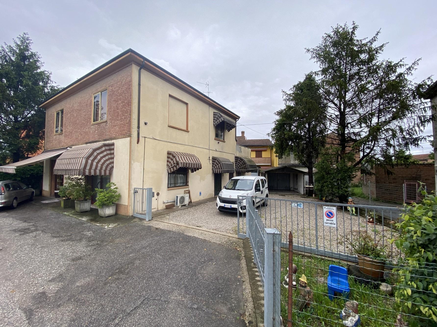 immobile negozio all'asta in Porotto, Via X Martiri - 44124 Ferrara (FE) - 1