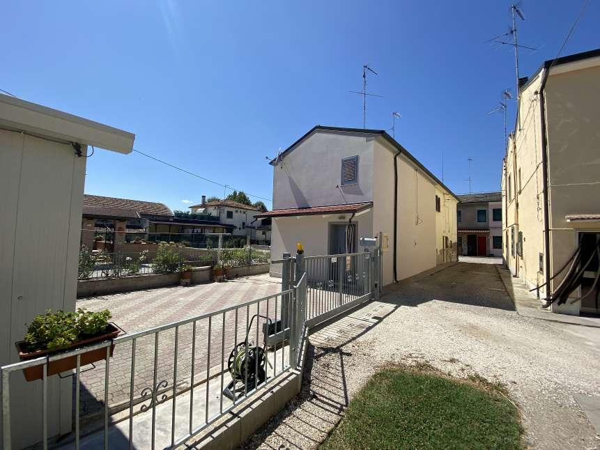 immobile appartamento all'asta in loc Consandolo, Via Burioni - 44011 Argenta (FE) - 2