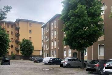 immobile appartamento all'asta in Via Pirovano 23 - 20025 Legnano (MI) - 2