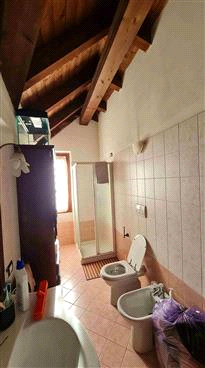 immobile appartamento all'asta in VIA BELLINGERA 26 - 23862 Civate (LC) - 4