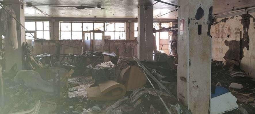 immobile magazzino all'asta in Via Salvo d'Acquisto 52bis - 80042 Boscotrecase (NA) - 1