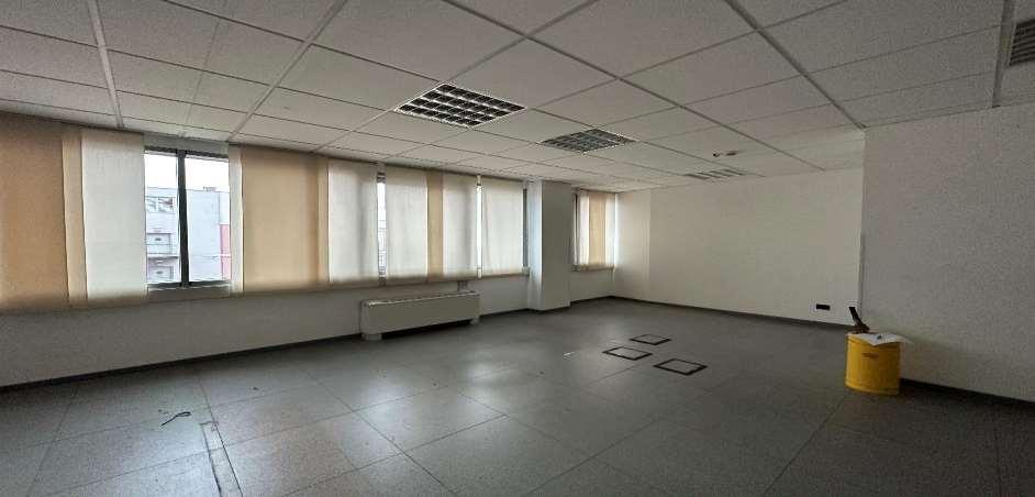 immobile ufficio all'asta in VIA BOMBRINI 11/10 piano 5 - 16149 Genova (GE) - 1