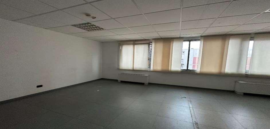 immobile ufficio all'asta in VIA BOMBRINI 11/10 piano 5 - 16149 Genova (GE) - 2