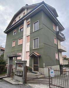 immobile appartamento all'asta in Via Pradelle, 8 - 24011 Almè (BG) - 1