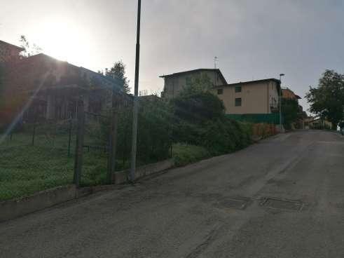 immobile terreno all'asta in Via DEL FABBRO SNC - 06029 Valfabbrica (PG) - 1