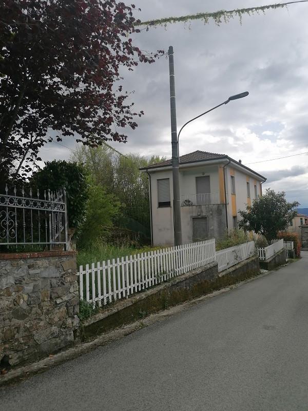 immobile appartamento all'asta in Orturano di Sopra, Orturano di Sopra - 54021 Bagnone (MS) - 3