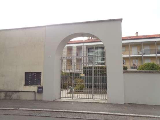 immobile appartamento all'asta in Via Abate Giuseppe Pozzone 13 - 22070 Appiano Gentile (CO) - 4