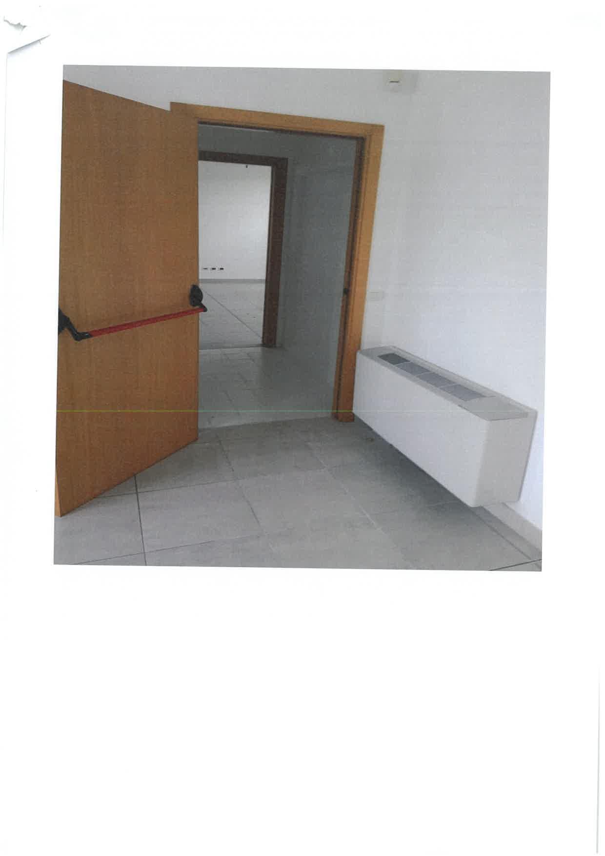 immobile ufficio all'asta in via Piana Sant'Angelo snc - 66050 San Salvo (CH) - 3