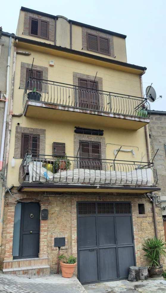 immobile appartamento all'asta in Via G Verga 30-32 - 94015 Piazza Armerina (EN) - 2