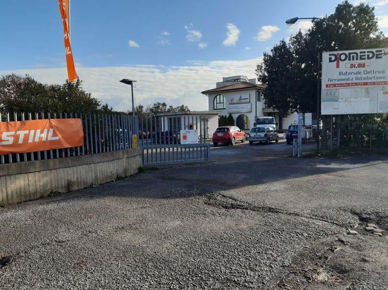 immobile capannone all'asta in Strada SP 152 Aurelia Vecchia 41 - 58022 Follonica (GR) - 2