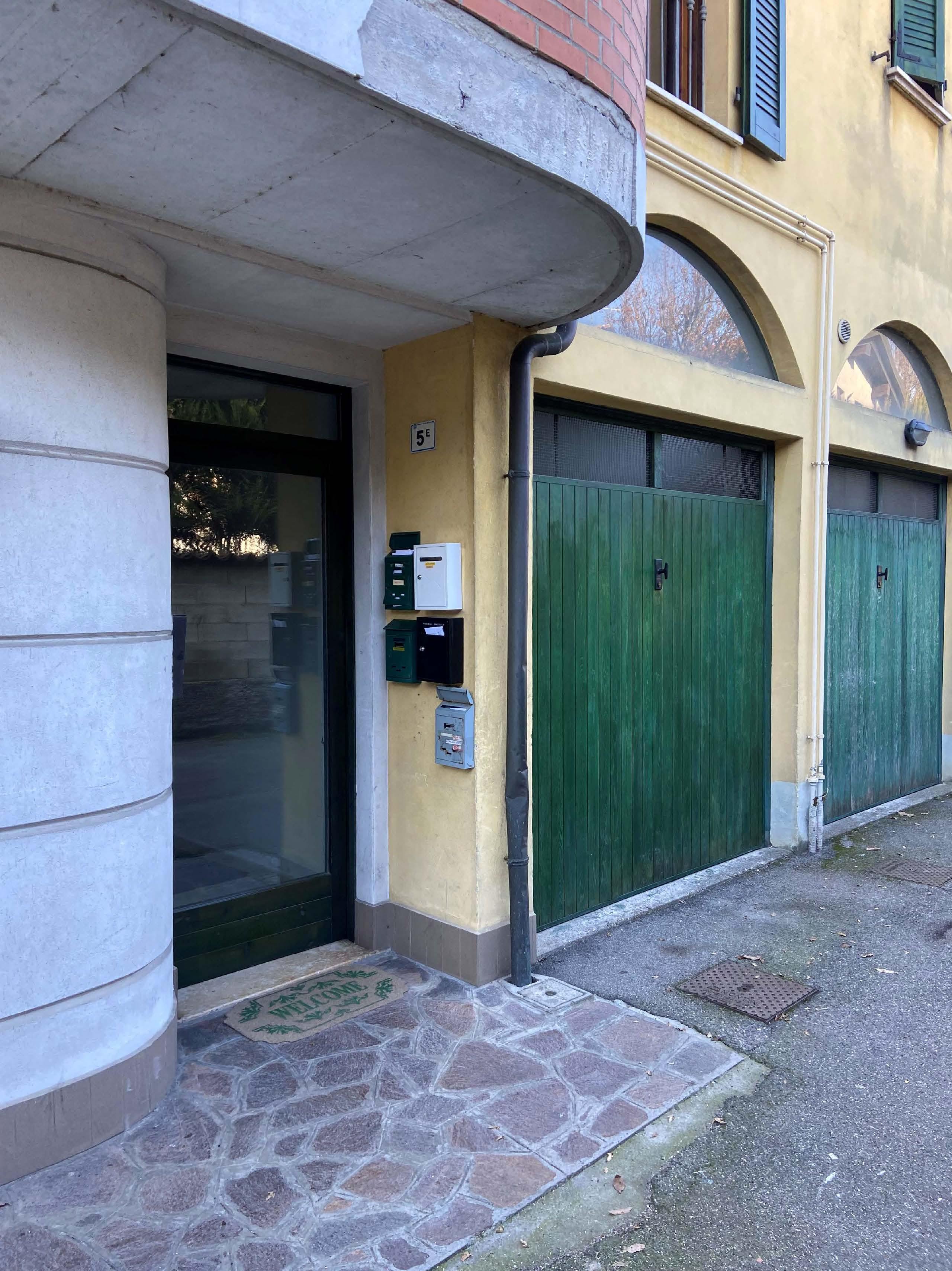 immobile appartamento all'asta in via Dante Alighieri n 5/E - piano 2 - 46042 Castel Goffredo (MN) - 1