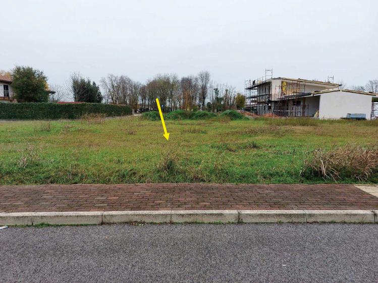 immobile terreno all'asta in Cesarolo, via G Forgiarini - 30028 San Michele al Tagliamento (VE) - 1