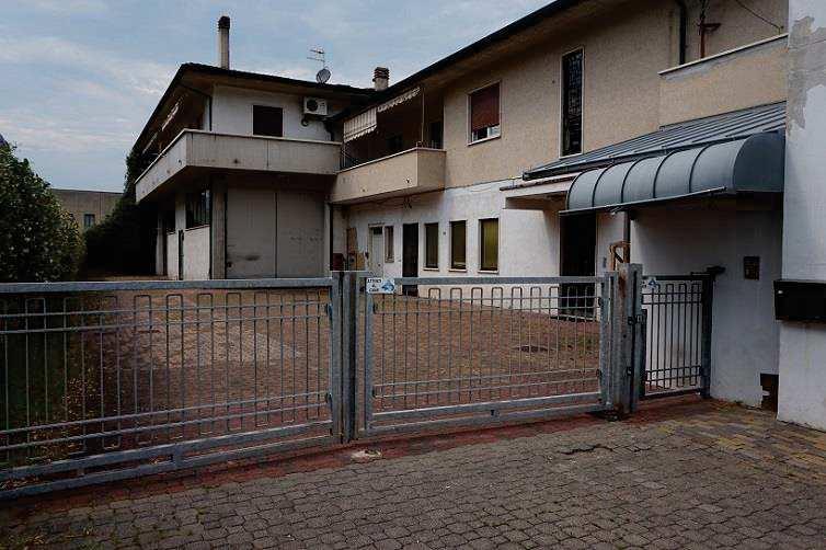 immobile appartamento all'asta in Via Stazione N 34 - 36070 Trissino (VI) - 3