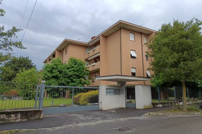 immobile appartamento all'asta in Via Prealpi, 7 - 22060 Arosio (CO) - 3