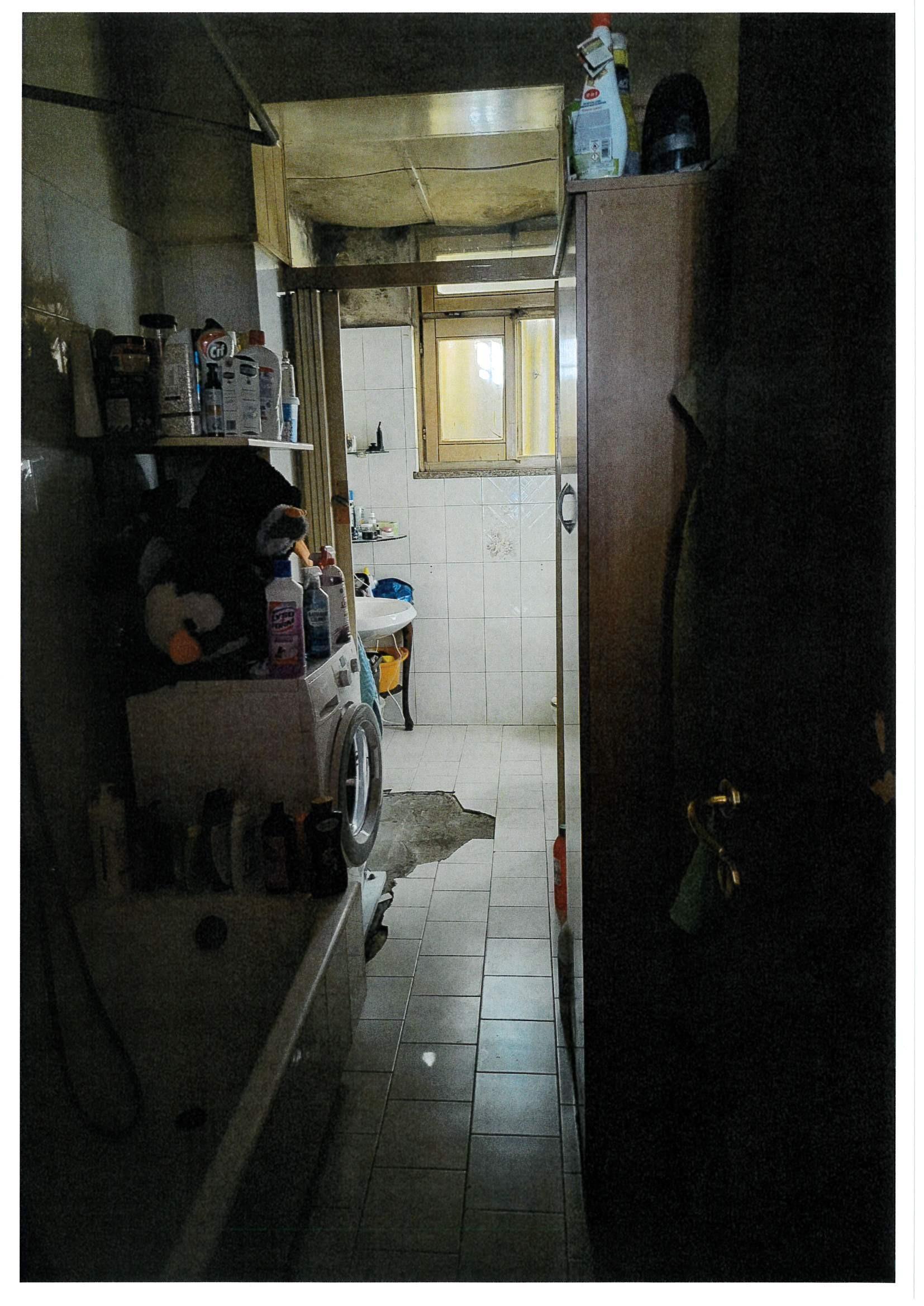 immobile appartamento all'asta in Via Padova n 7 - 22063 Cantù (CO) - 1