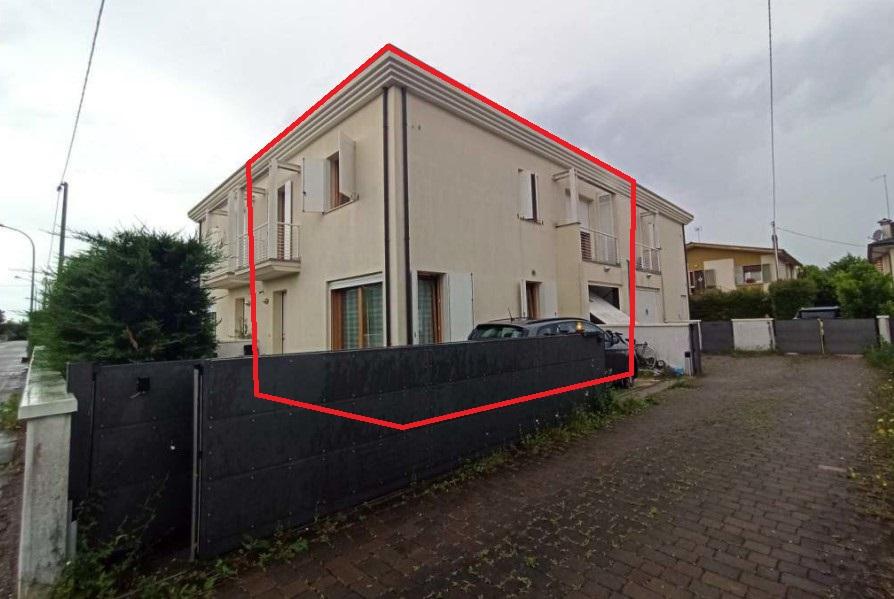 immobile appartamento all'asta in Loc Biban, Via Piovesan n 63/B Carbonera (TV) - 3