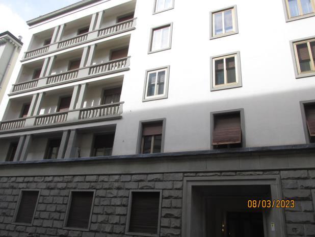 immobile appartamento all'asta in Via ALFONSO LAMARMORA 53 - 50121 Firenze (FI) - 1