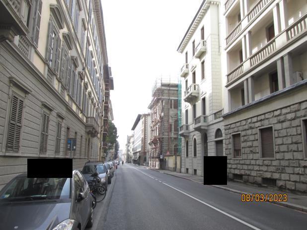 immobile appartamento all'asta in Via ALFONSO LAMARMORA 53 - 50121 Firenze (FI) - 2