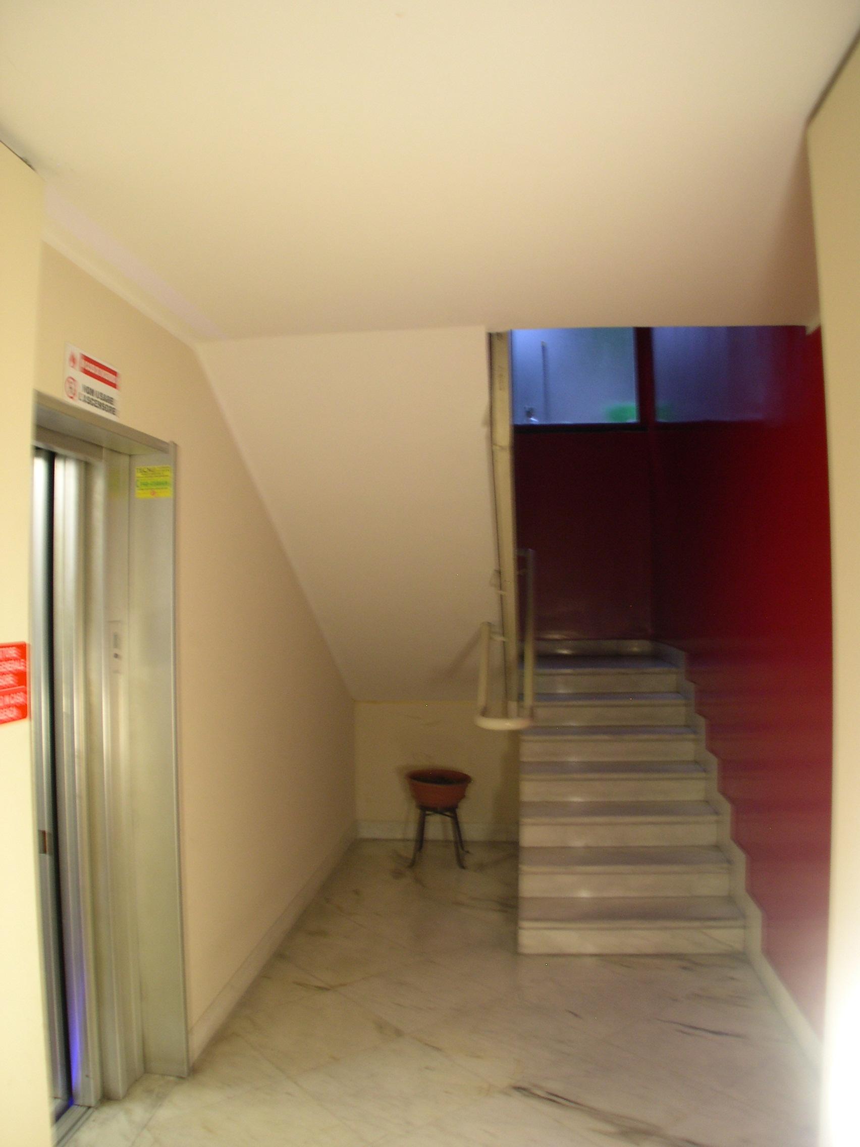 immobile appartamento all'asta in Via Felice Romani 2 interni 7 -8 - 16122 Genova (GE) - 1