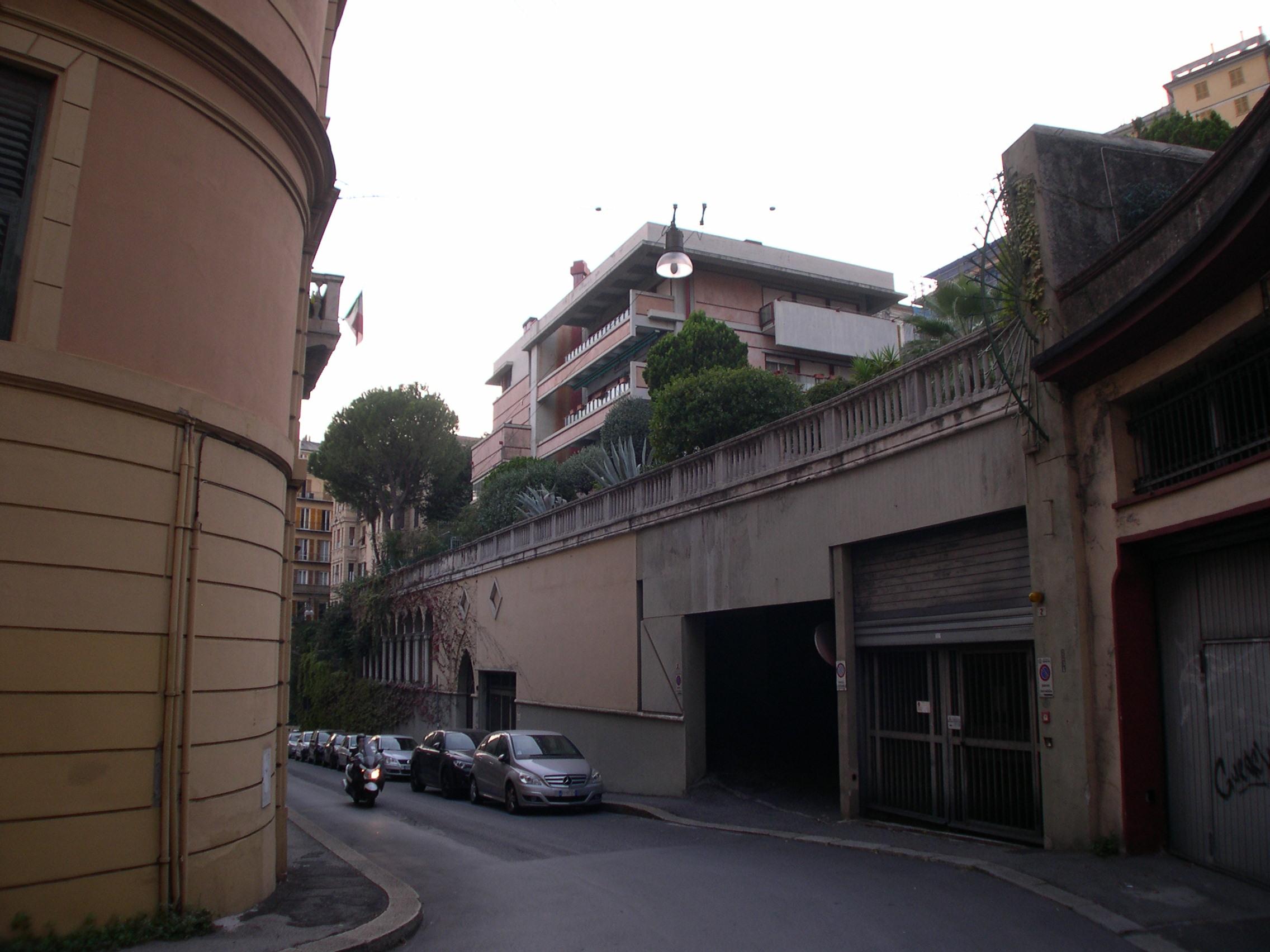 immobile appartamento all'asta in Via Felice Romani 2 interni 7 -8 - 16122 Genova (GE) - 4