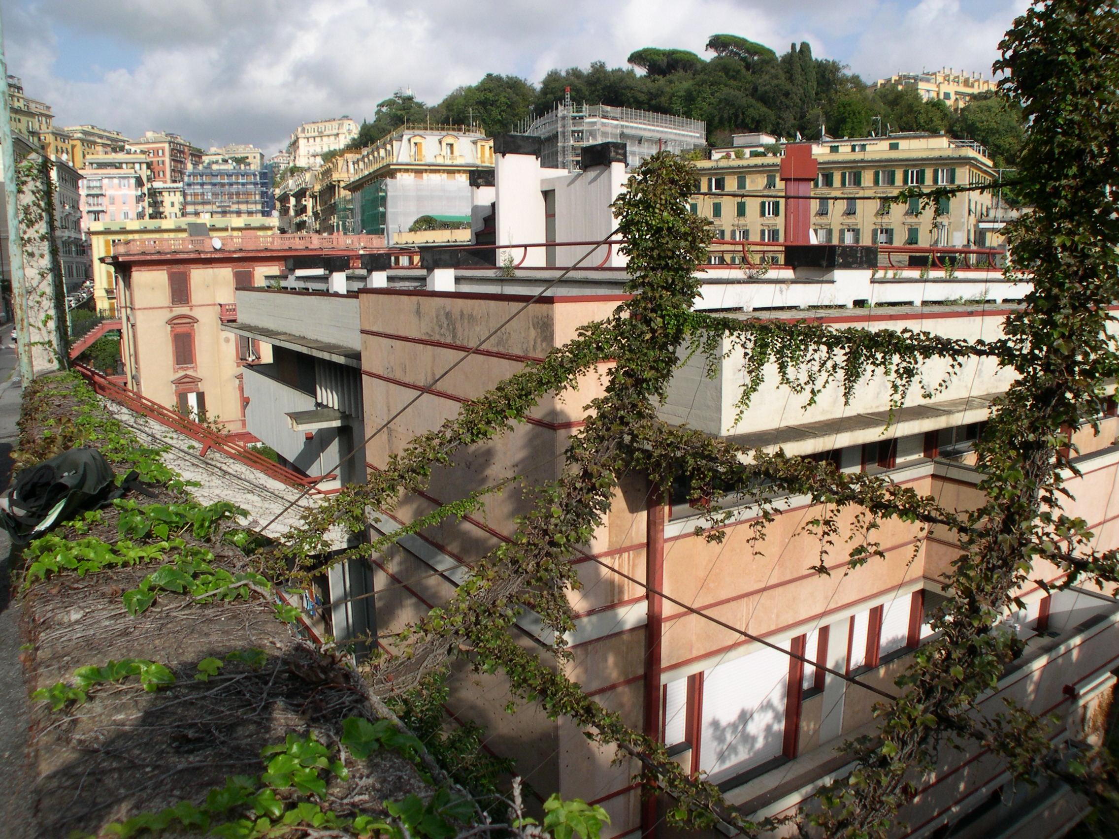 immobile appartamento all'asta in Via Felice Romani 2 interni 7 -8 - 16122 Genova (GE) - 5