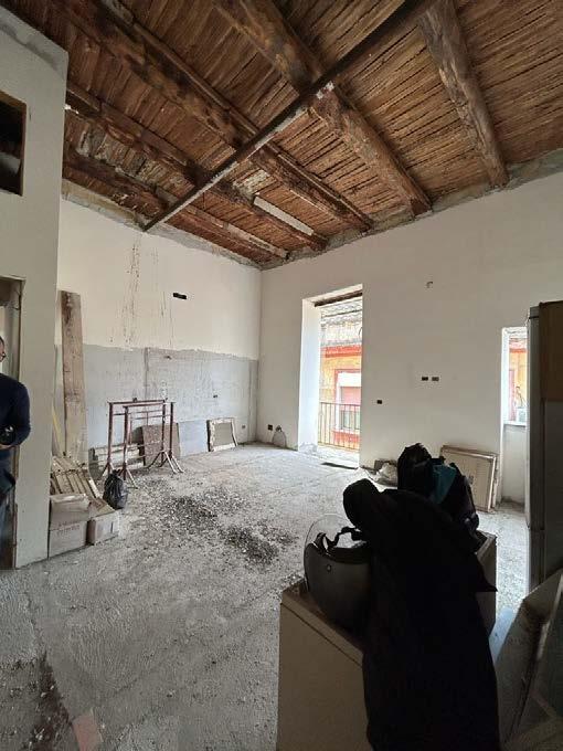 immobile appartamento all'asta in Vico Tessitori 47 - 80137 Napoli (NA) - 2