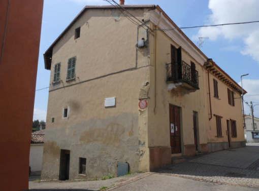 immobile appartamento all'asta in Località Monte, Via Italia, 67, 69, 71 - 15048 Valenza (AL) - 2