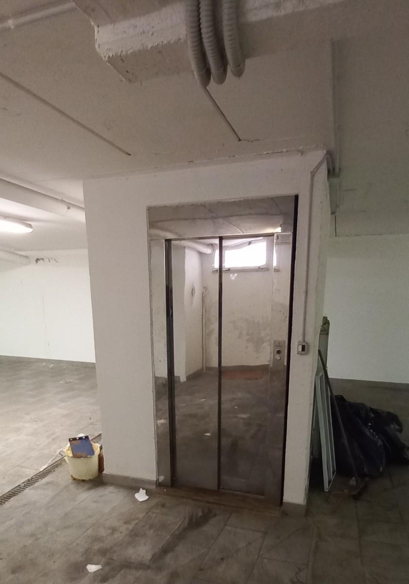 immobile garage all'asta in Via dell'Unione snc - 00053 Civitavecchia (RM) - 1